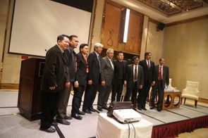 中民中航集团董事长刘振新应邀出席印尼矿业商务会议论坛